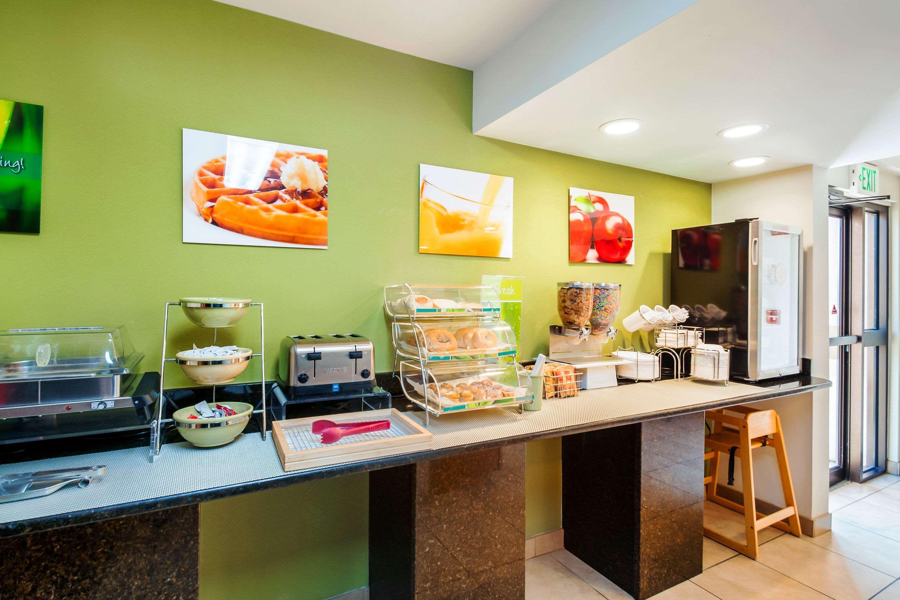 Quality Inn Grasonville Экстерьер фото