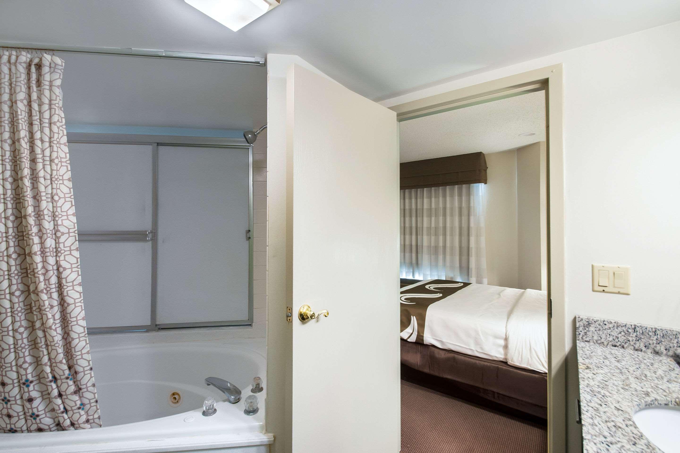 Quality Inn Grasonville Экстерьер фото